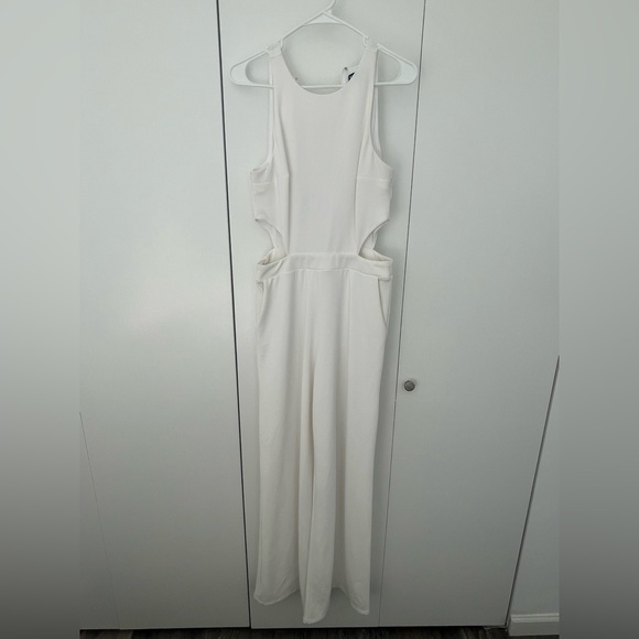 Express Pants - Express White Sleeveless Jumpsuit